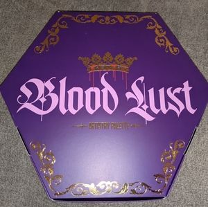 Jeffree Star cosmetics Blood Lust pallette